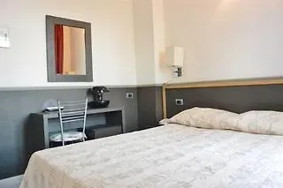Hotel Corallo Milano 3*,  Italien
