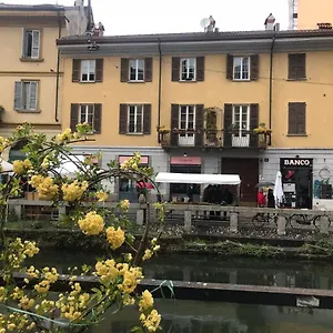 Lovelyloft - Alzaia Naviglio Apartament